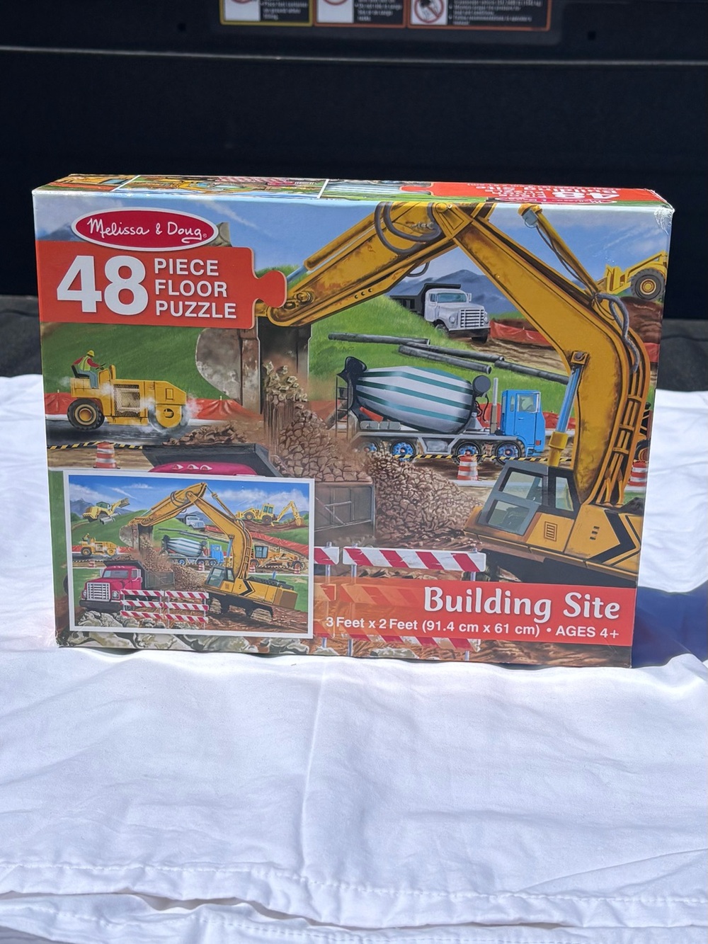Melissa & Doug Yellow Construction Building Site 48-Piece Floor Puzzle